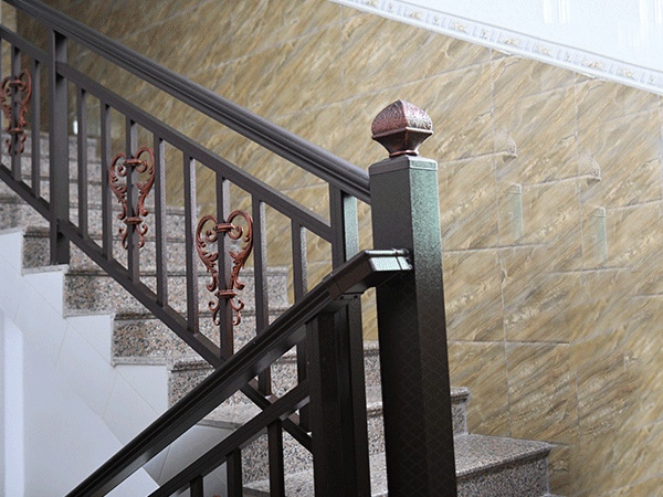 鋁合金樓梯護(hù)欄