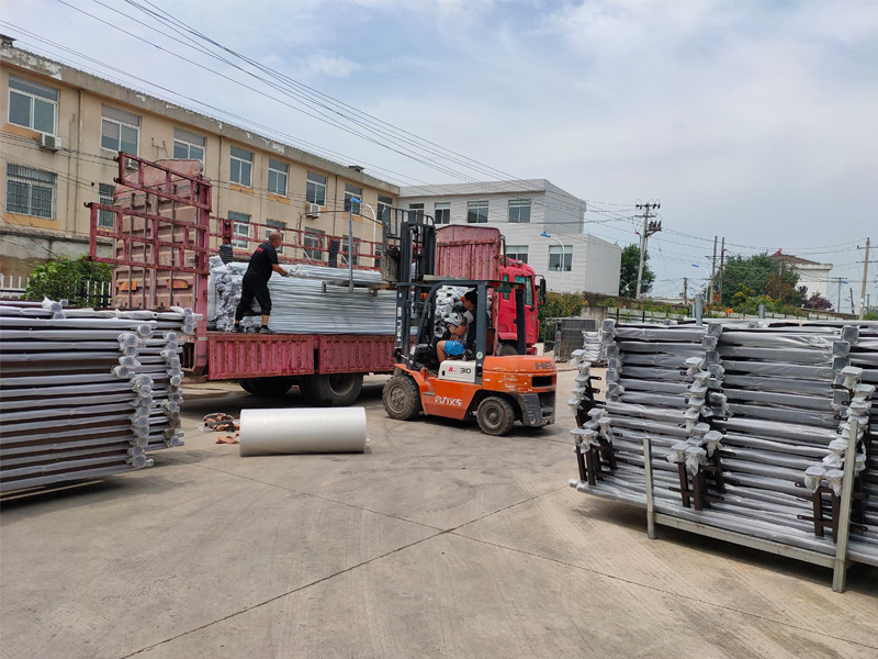 金用護欄2020年7月22日鋅鋼陽臺護欄發(fā)貨！