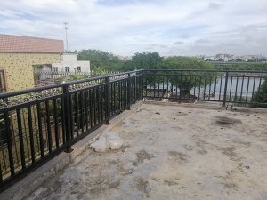 陽臺(tái)護(hù)欄定制定做注意事項(xiàng)