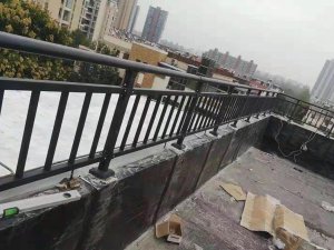 陽臺(tái)護(hù)欄采購方法