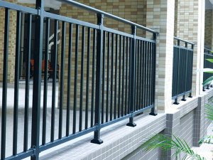 陽臺(tái)護(hù)欄選購指南