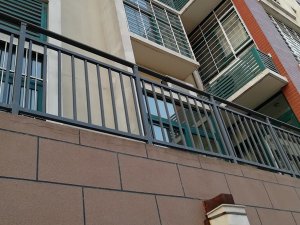 這幾種陽臺(tái)欄桿，最受采購人員的青睞！