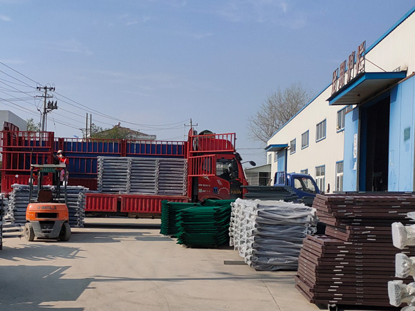 金用護欄2020年11月29日鋅鋼陽臺護欄發貨！