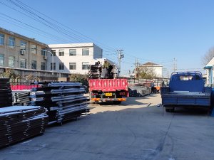 金用護欄2020年12月30日上午鋅鋼樓梯扶手發(fā)貨！