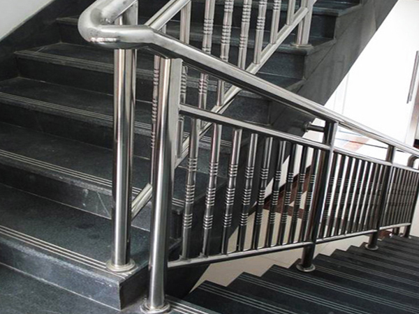 樓梯扶手圖片大全