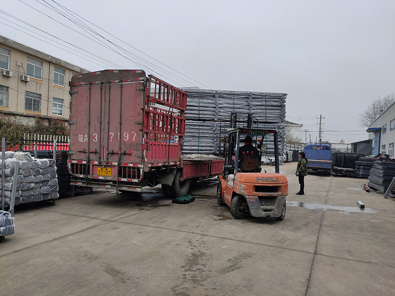 金用護欄2021年3月9日鋅鋼陽臺護欄發貨！