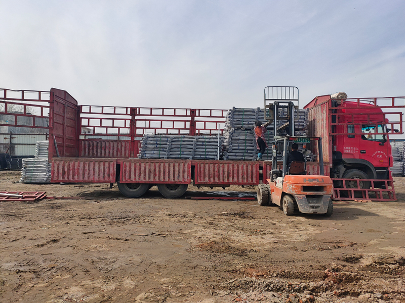 金用護欄2021年3月23日鋅鋼陽臺護欄發(fā)貨！