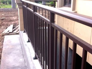 采購陽臺(tái)欄桿，選它絕對靠譜！