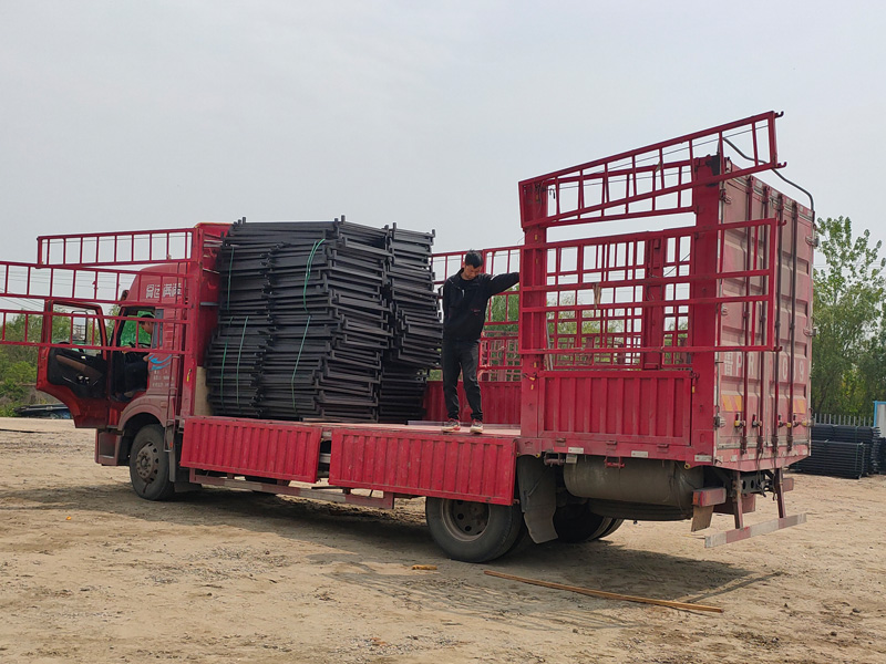 金用護欄2021年4月15日鋅鋼護窗欄桿發貨！