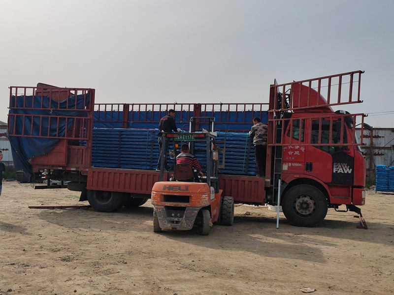 金用護欄2021年4月17日鋅鋼陽臺護欄發貨！