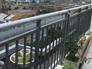 鋅鋼陽臺(tái)護(hù)欄為什么值得選？