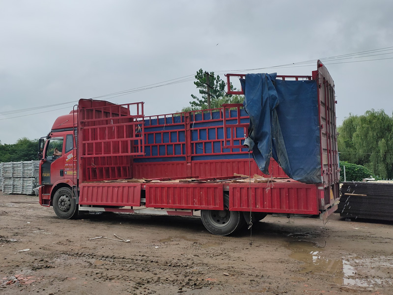 金用護欄2021年7月5日鋅鋼陽臺護欄發(fā)貨！