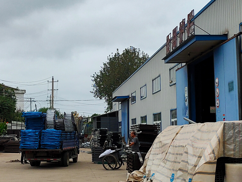 金用護欄2021年9月4日鋅鋼護窗欄桿發(fā)貨！