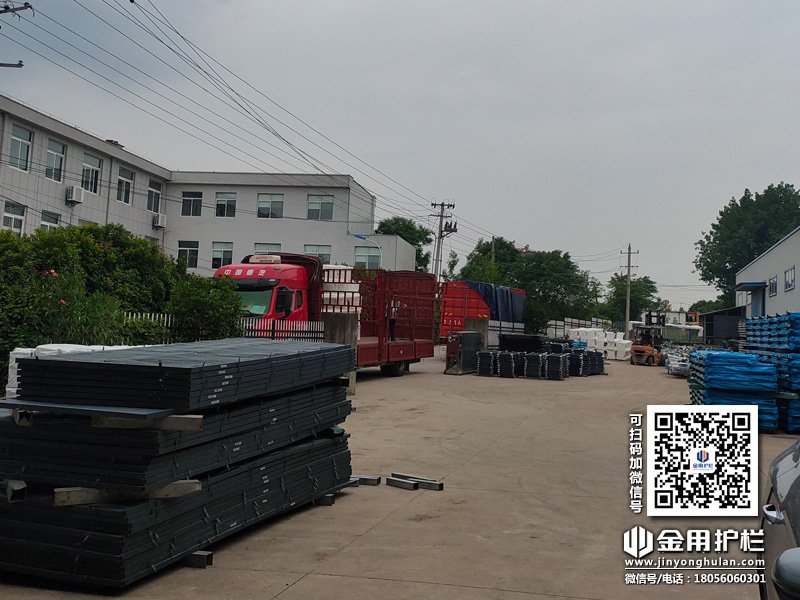 2024年6月5日鋅鋼飄窗欄桿裝車發貨! 2024年6月5日鋅鋼飄窗欄桿裝車發貨!