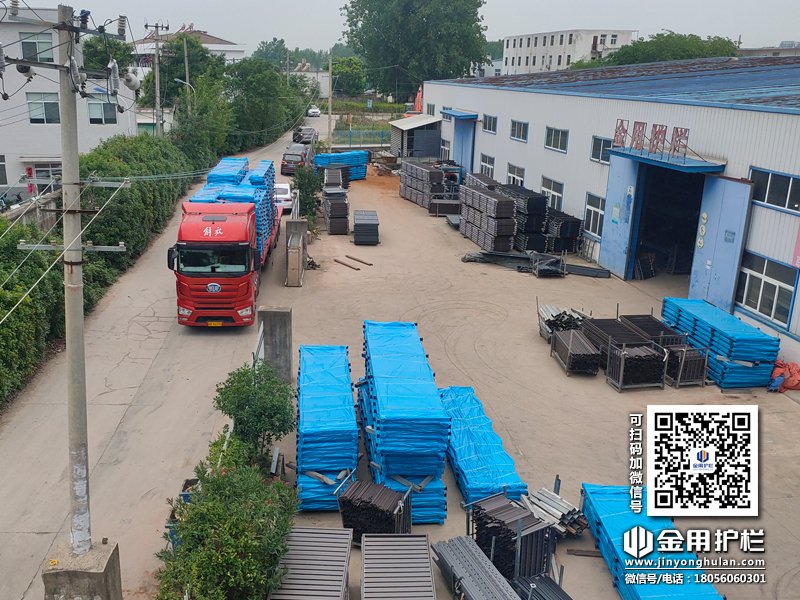 2024年6月25日鋅鋼陽臺護(hù)欄裝車發(fā)貨! 2024年6月25日鋅鋼陽臺護(hù)欄裝車發(fā)貨!