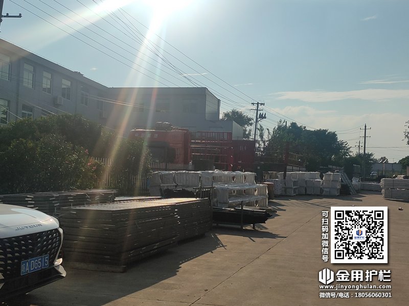 2024年7月5日鋅鋼護(hù)窗欄桿裝車發(fā)貨! 2024年7月5日鋅鋼護(hù)窗欄桿裝車發(fā)貨!