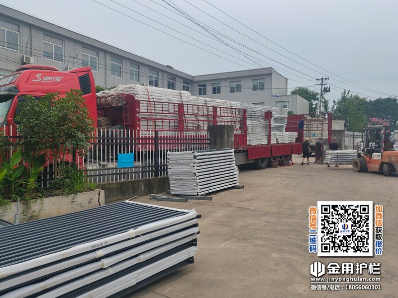 2024年7月16日鋅鋼護(hù)窗欄桿裝車發(fā)貨! 2024年7月16日鋅鋼護(hù)窗欄桿裝車發(fā)貨!