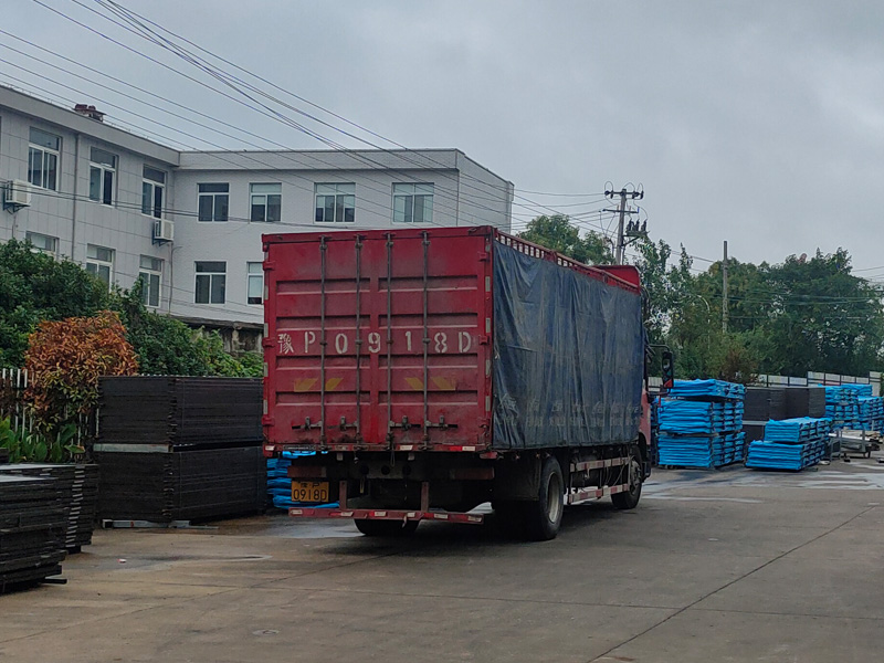 2024年9月12日鋅鋼百葉窗裝車發(fā)貨！