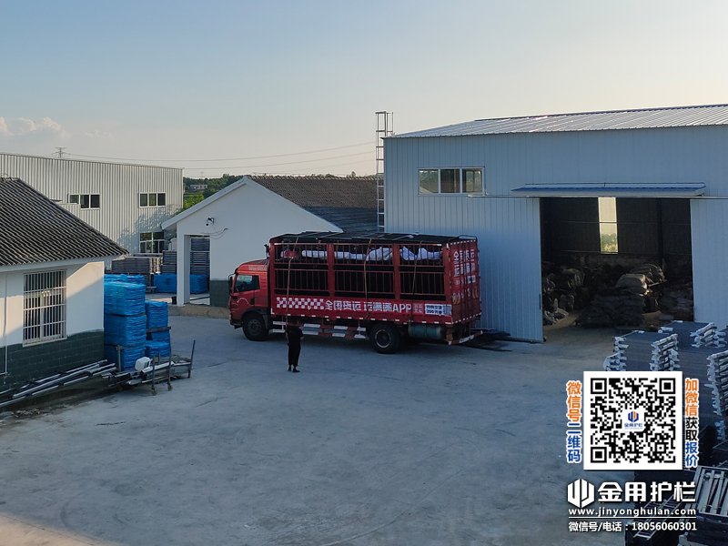 2025年7月12日鋅鋼圍墻護欄裝車發(fā)貨！