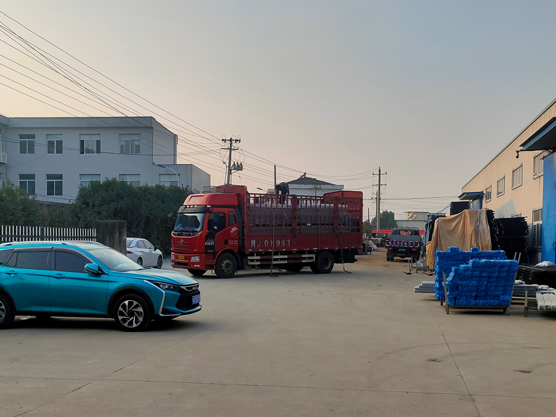 2025年11月14日鋅鋼圍墻護(hù)欄裝車(chē)發(fā)貨！